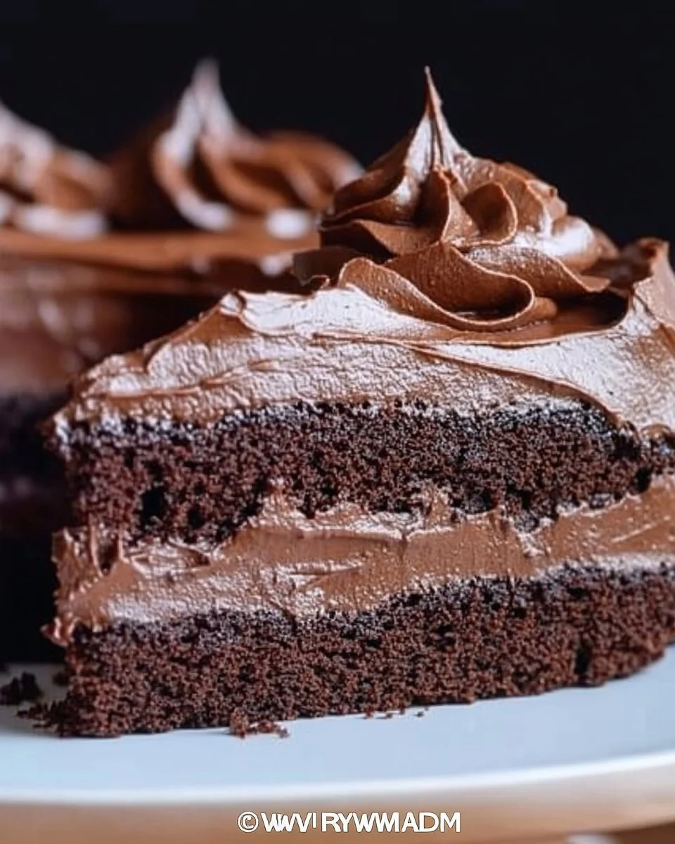 Ultimate Moist Chocolate Fudge Cake with Rich Chocolate Frosting chocolate fudge cake Ultimate Moist Chocolate Fudge Cake with Rich Chocolate Frosting